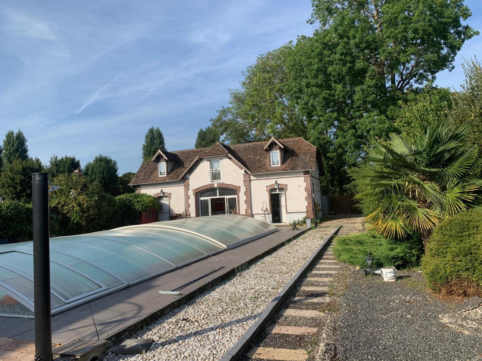 Yinloft Apartment Sainte-Gemme-Moronval